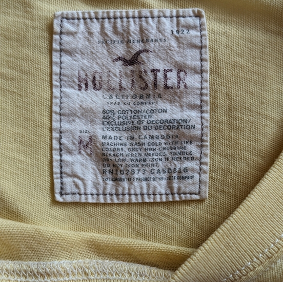 Vintage Yellow Hollister Tee - Picture 8 of 8